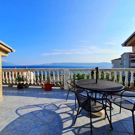 Apartman Tea Novi Vinodolski Exteriér fotografie