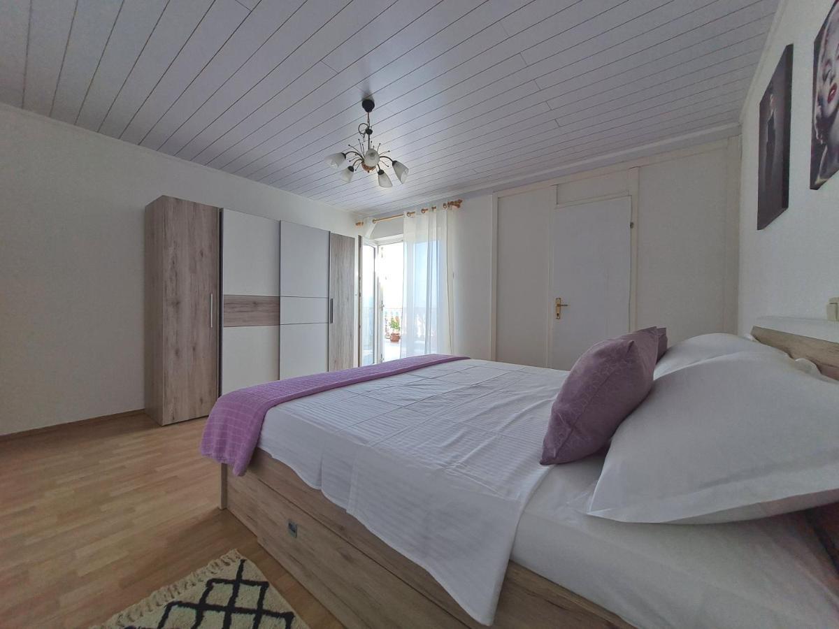 Apartman Tea Novi Vinodolski Exteriér fotografie